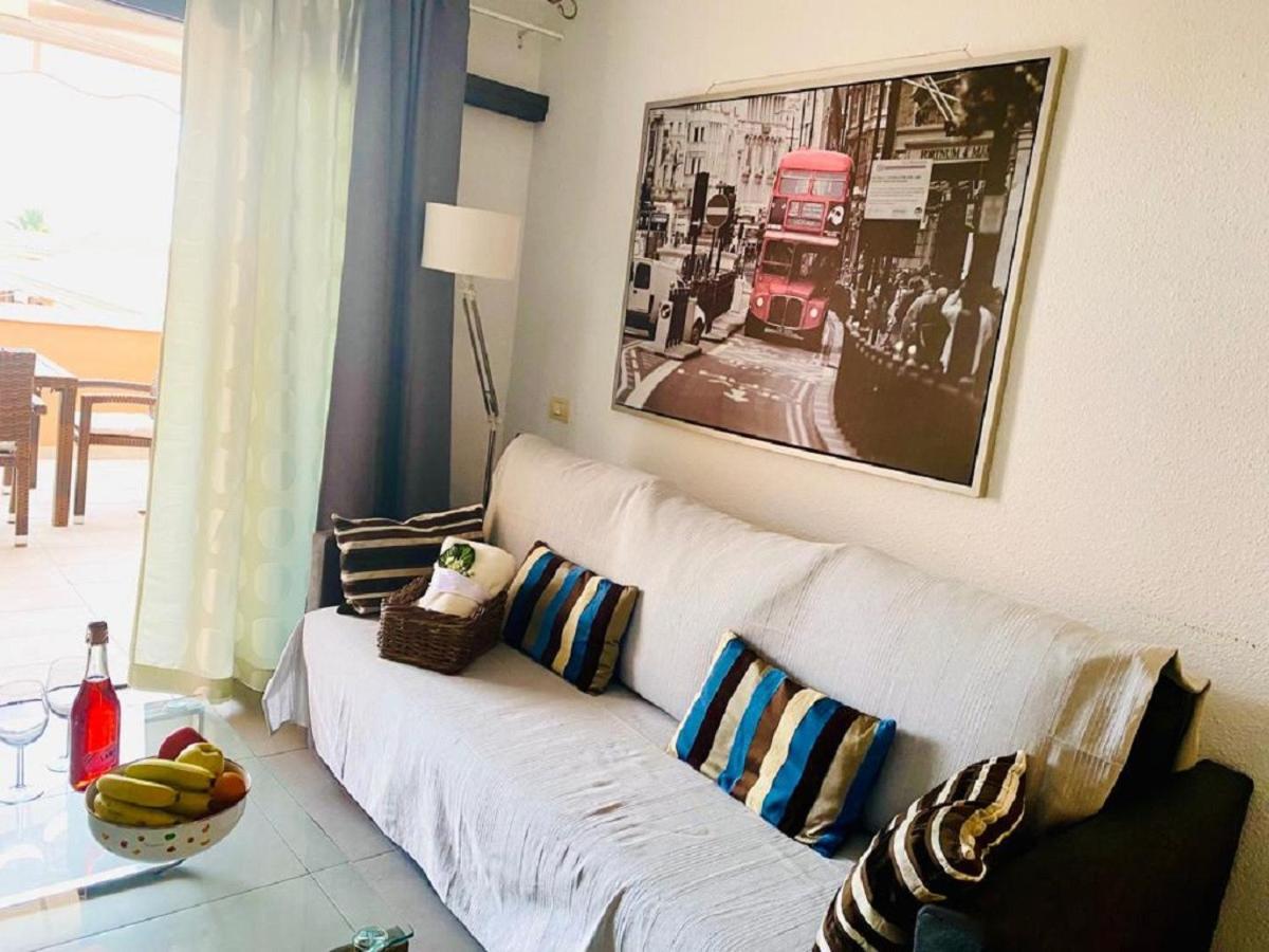 Apartment Royal Garden Sea Views By Deihu Experiences